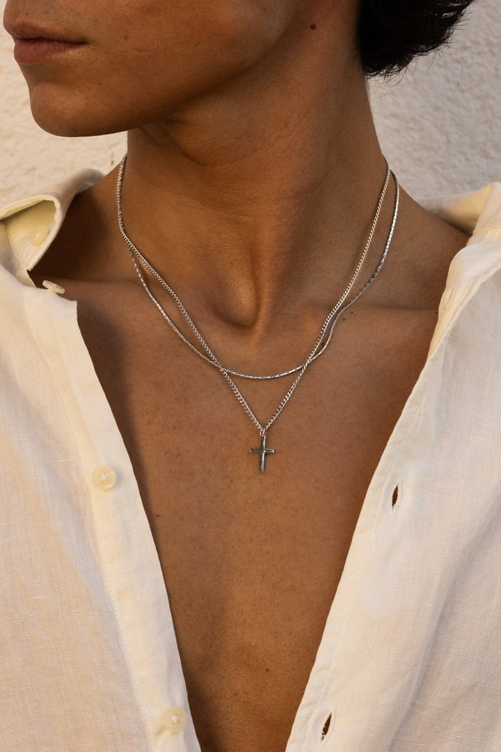 CROSS NECKLACE - CAINTÈ