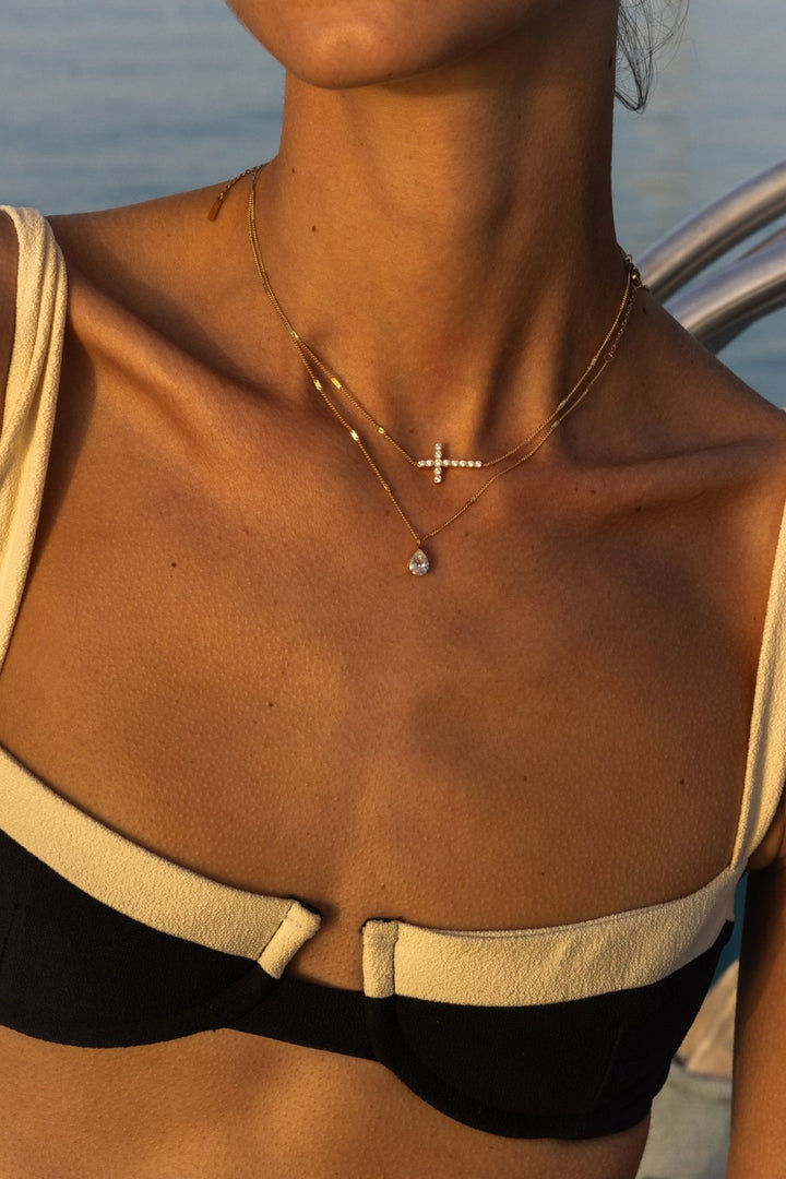 CROSS NECKLACE - CAINTÈ