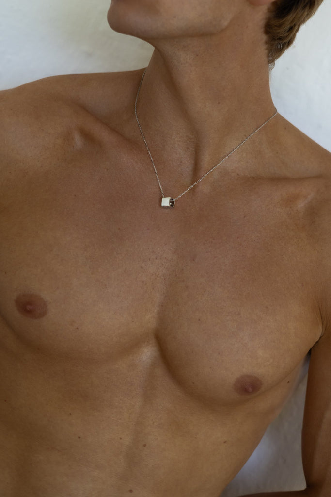 CUBE NECKLACE - CAINTÈ