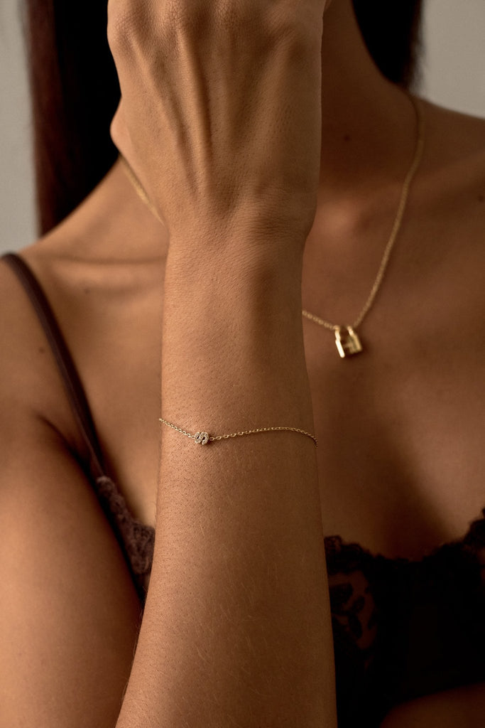 LETTER BRACELET (A - Z) - CAINTÈ