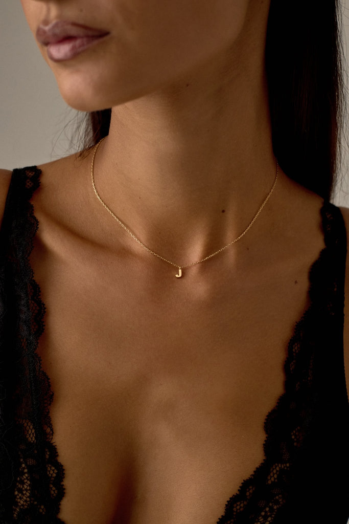 LETTER POLISHED NECKLACE (A - Z) - CAINTÈ