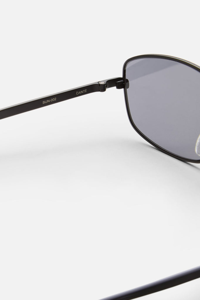 SUN - 002 - BLACK - CAINTÈ