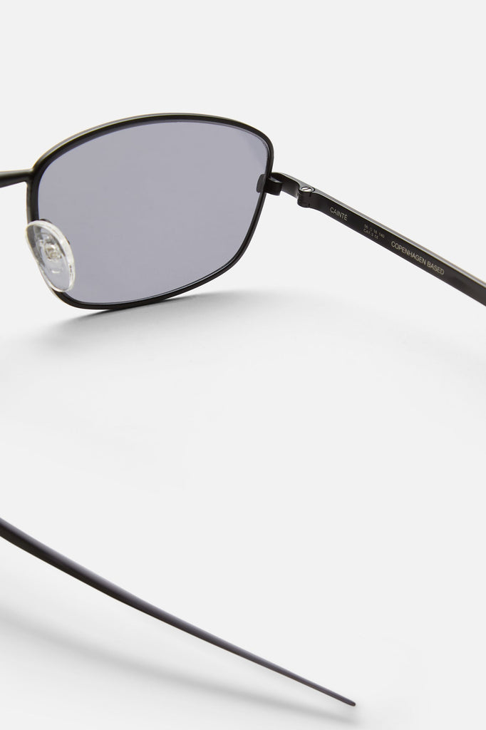 SUN - 002 - BLACK - CAINTÈ