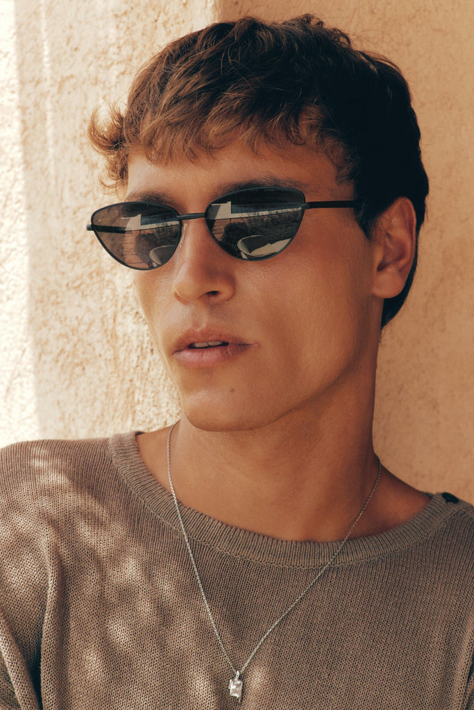 SUN - 004 - BLACK - CAINTÈ